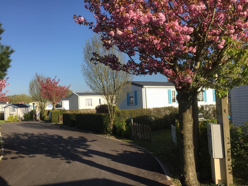 Camping Caravaning Les Cerisiers Berck Sur Mer Verton Kültér fotó