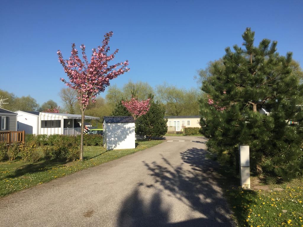 Camping Caravaning Les Cerisiers Berck Sur Mer Verton Kültér fotó