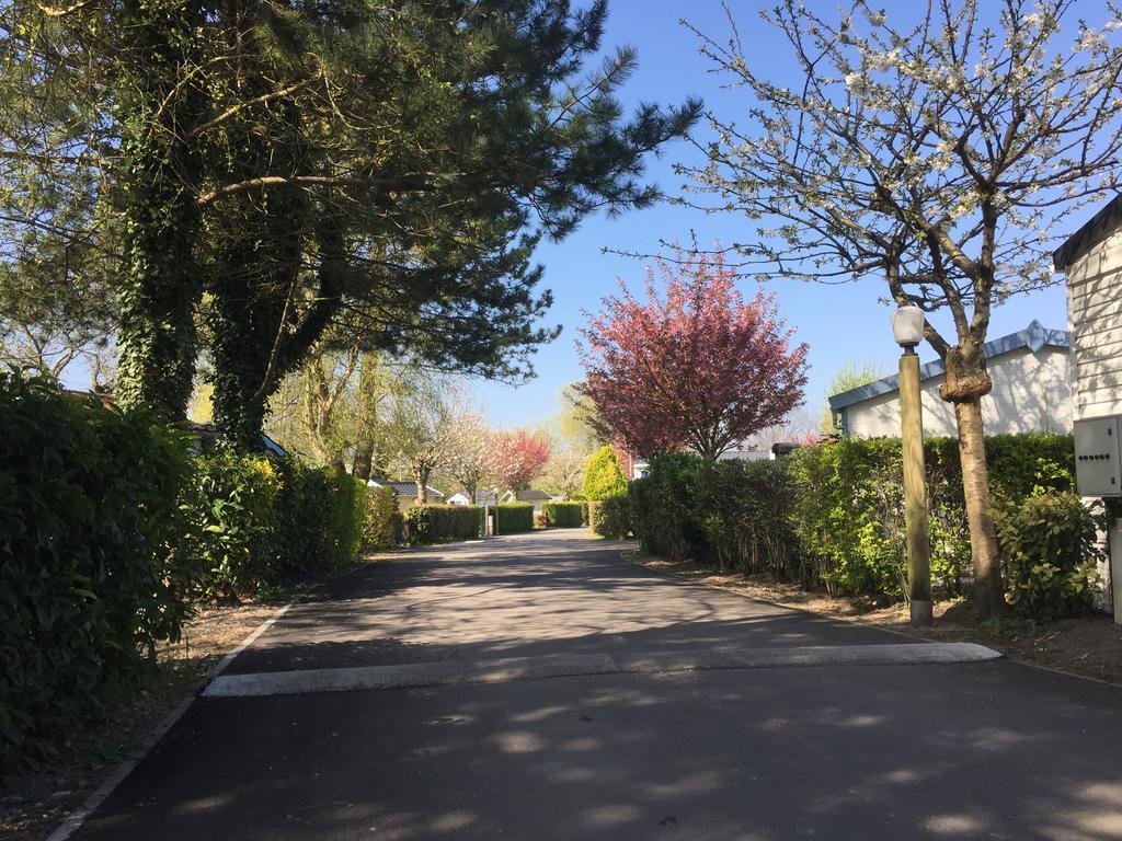 Camping Caravaning Les Cerisiers Berck Sur Mer Verton Kültér fotó